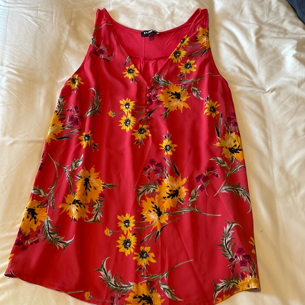 Express pink floral tank top. Size L